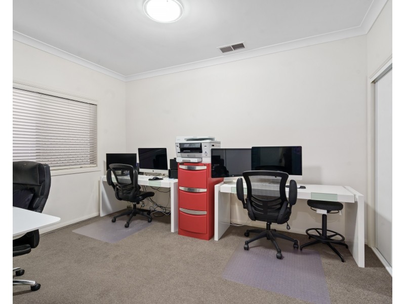 4 Seaspray Street, Thornlands QLD 4164