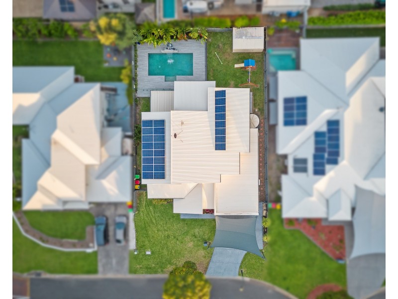 4 Seaspray Street, Thornlands QLD 4164