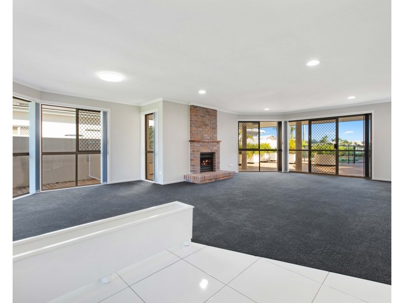 33 Seacrest Court, Raby Bay QLD 4163