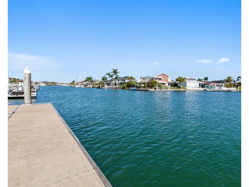 33 Seacrest Court, Raby Bay QLD 4163