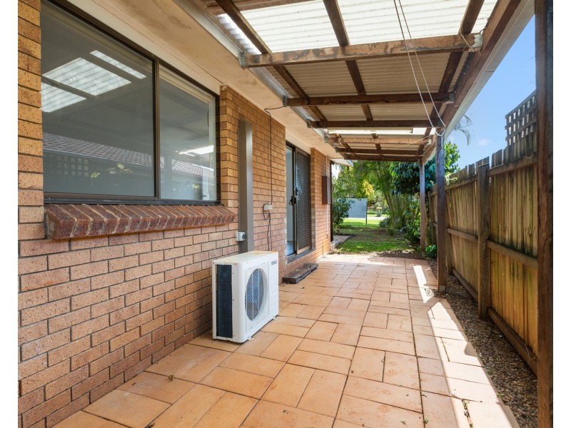 222 Cane Street, Redland Bay QLD 4165