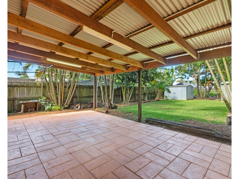 222 Cane Street, Redland Bay QLD 4165