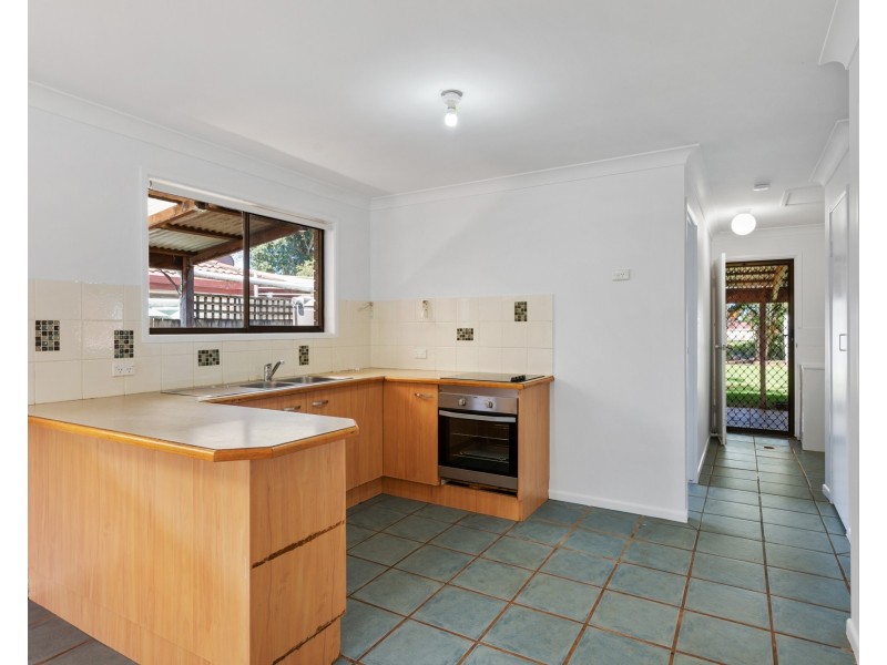 222 Cane Street, Redland Bay QLD 4165