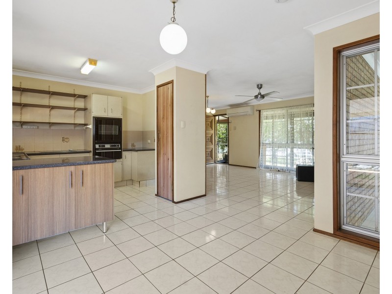 5 Marine Street, Redland Bay QLD 4165