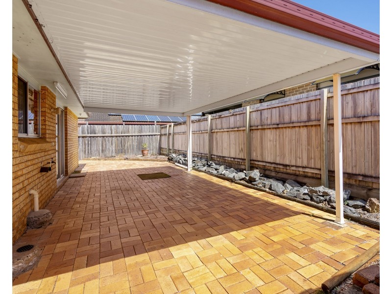5 Marine Street, Redland Bay QLD 4165