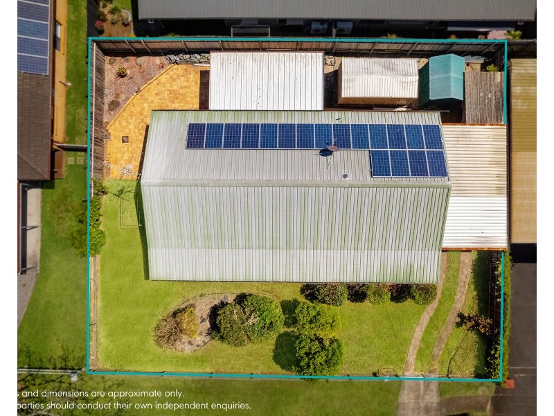 5 Marine Street, Redland Bay QLD 4165