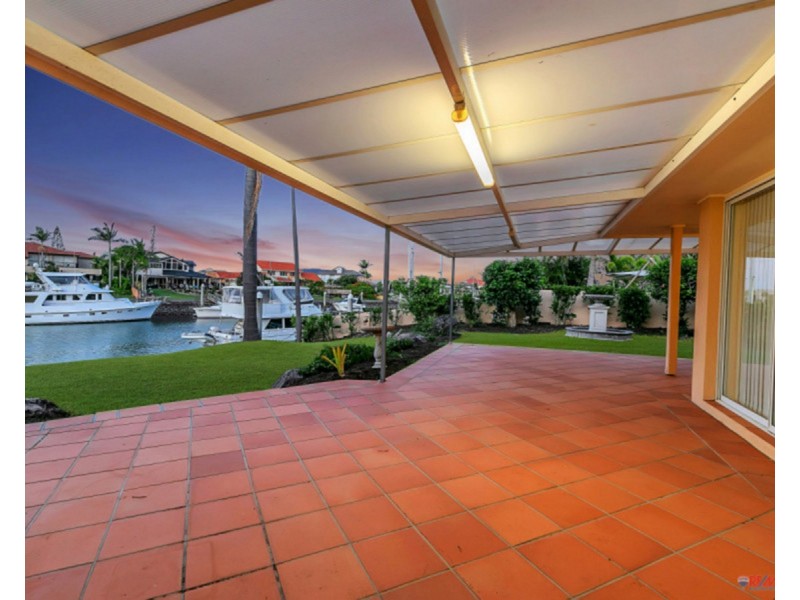 5/16 Anchorage Drive, Raby Bay QLD 4163