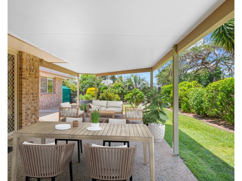 18 Schmidt Street, Victoria Point QLD 4165