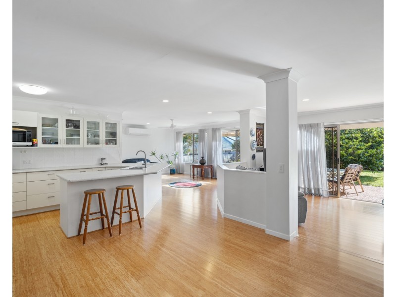 14 Mornington Court, Wellington Point QLD 4160