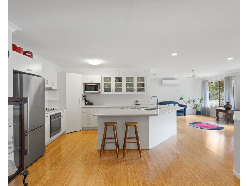 14 Mornington Court, Wellington Point QLD 4160