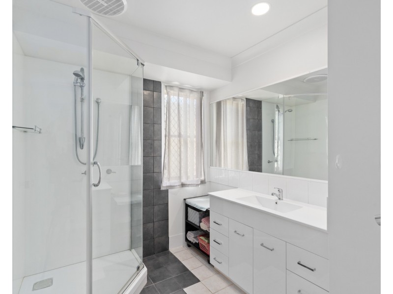 14 Mornington Court, Wellington Point QLD 4160