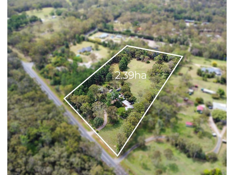 976 Beenleigh Redland Bay Rd, Carbrook QLD 4130