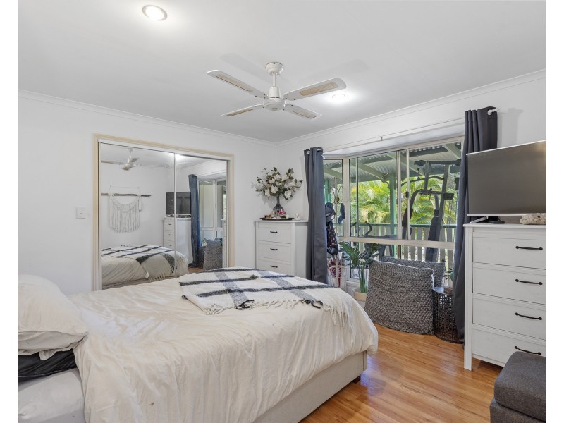 976 Beenleigh Redland Bay Rd, Carbrook QLD 4130