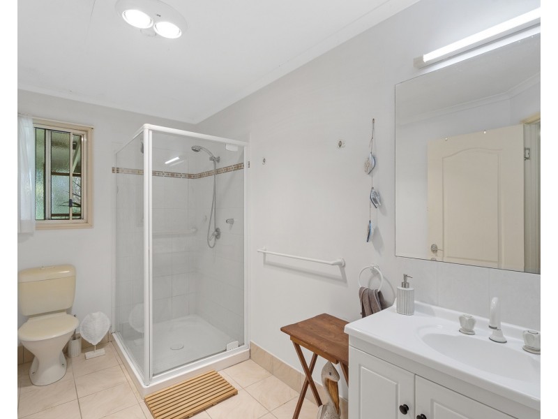 976 Beenleigh Redland Bay Rd, Carbrook QLD 4130