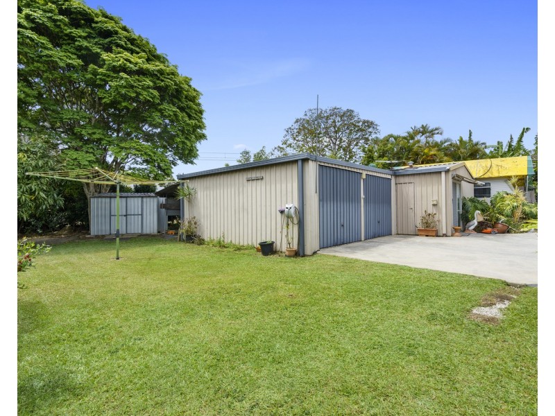 11 Macfarlan Street, Birkdale QLD 4159