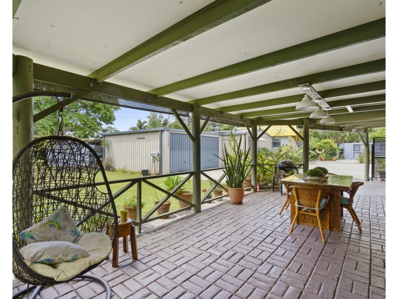 11 Macfarlan Street, Birkdale QLD 4159