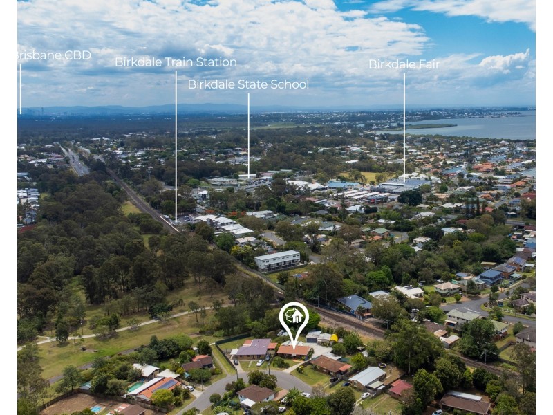 11 Macfarlan Street, Birkdale QLD 4159