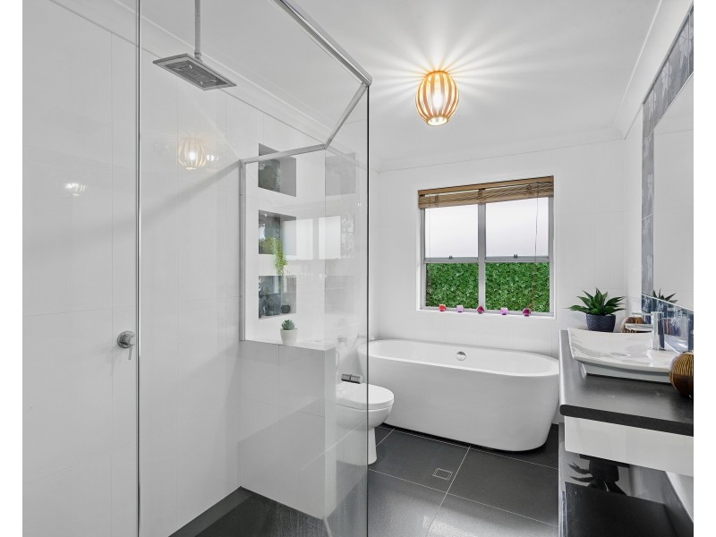 51 Orana Esplanade, Victoria Point QLD 4165