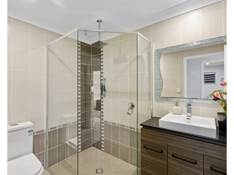 51 Orana Esplanade, Victoria Point QLD 4165