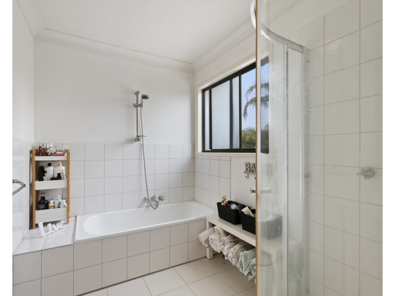 29 Angela Crescent, Cleveland QLD 4163