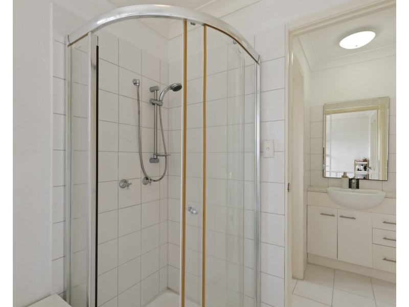 29 Angela Crescent, Cleveland QLD 4163