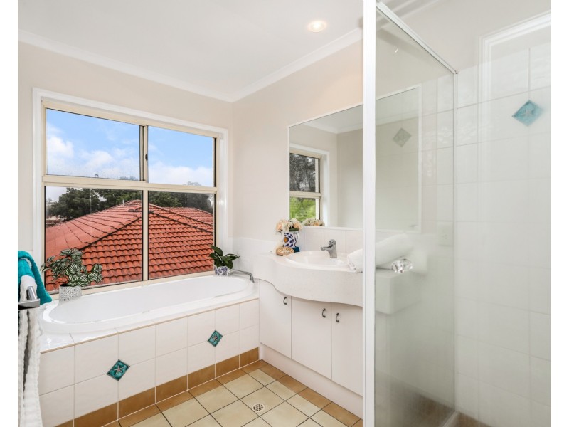 54 The Boulevard, Redland Bay QLD 4165