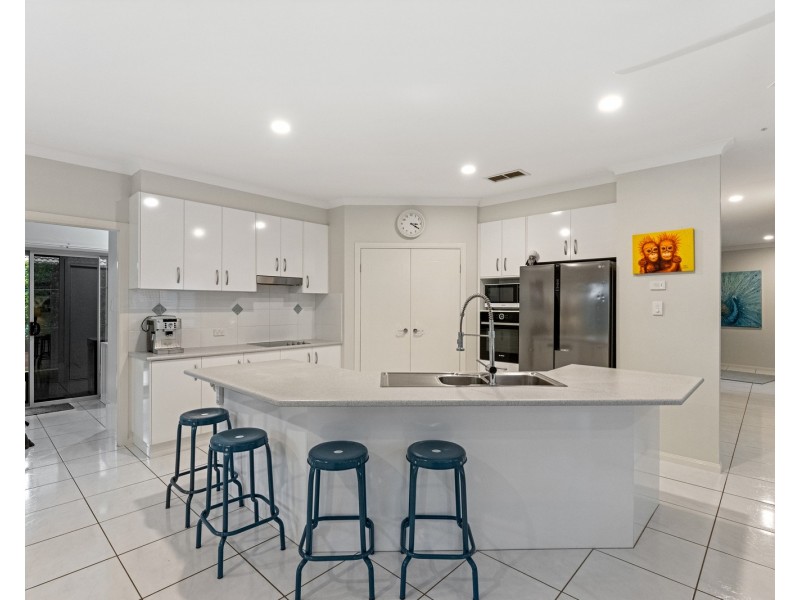 8 Drysdale Close, Thornlands QLD 4164