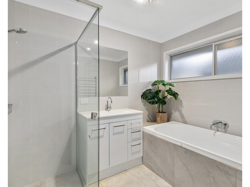 13 Thistle Street, Ormiston QLD 4160
