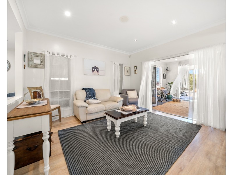 26 Gray Street, Redland Bay QLD 4165