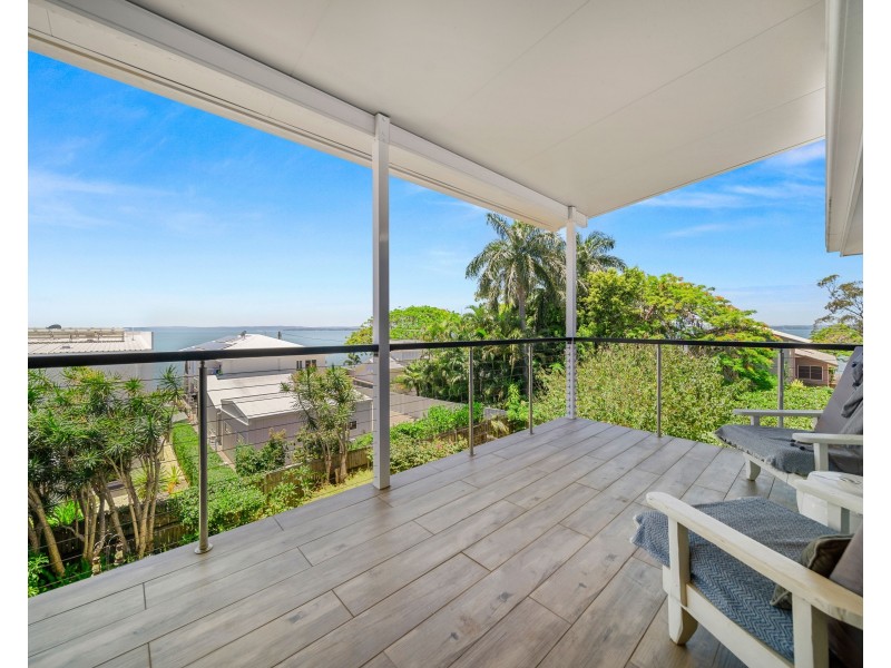 26 Gray Street, Redland Bay QLD 4165