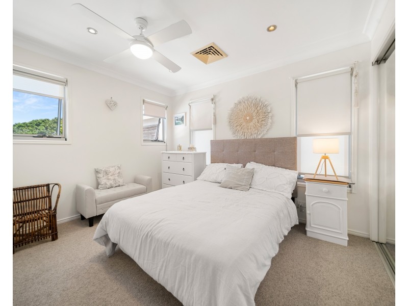 26 Gray Street, Redland Bay QLD 4165