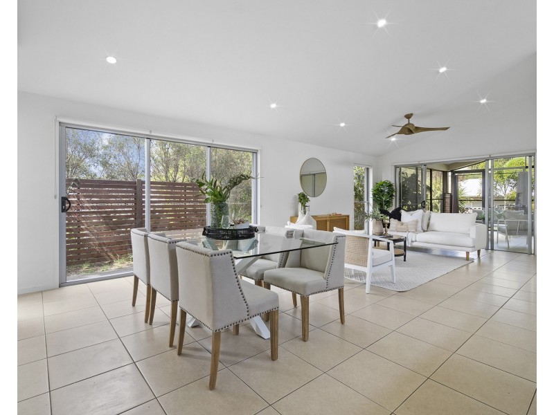 2 Elkhorn Street, Mount Cotton QLD 4165