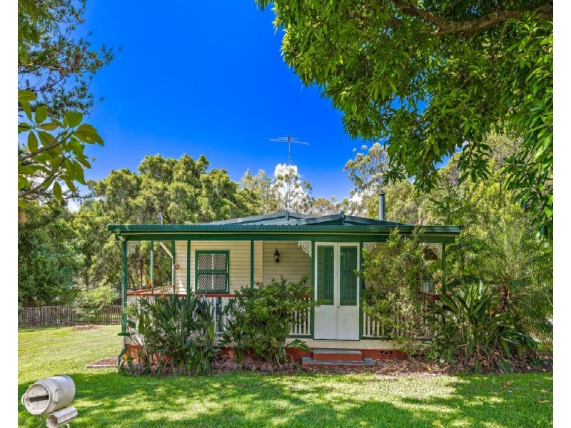 33 Dean Road, Alexandra Hills QLD 4161