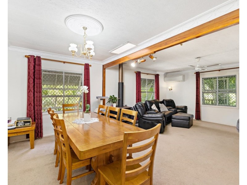 33 Dean Road, Alexandra Hills QLD 4161