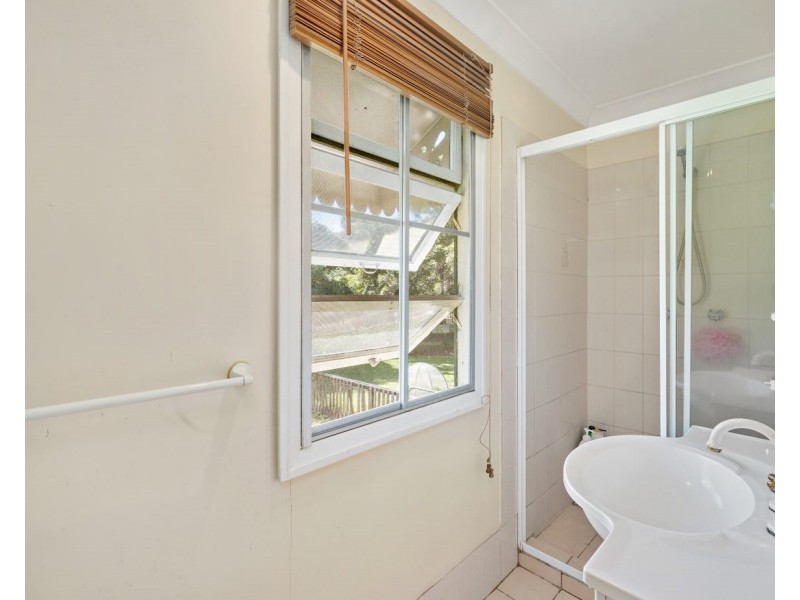 33 Dean Road, Alexandra Hills QLD 4161