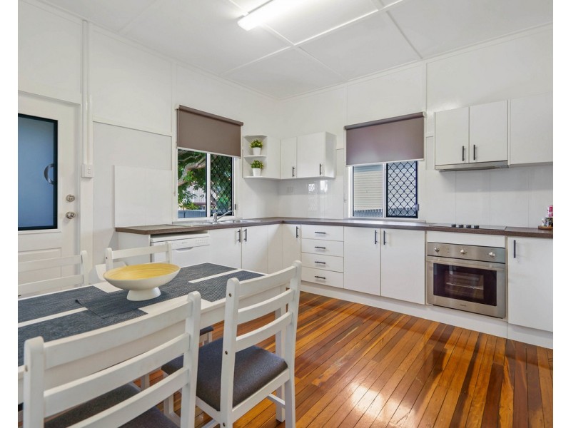 31 Yeo Street, Victoria Point QLD 4165