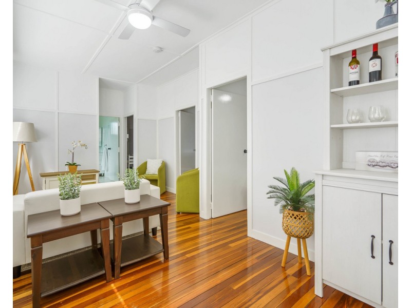 31 Yeo Street, Victoria Point QLD 4165