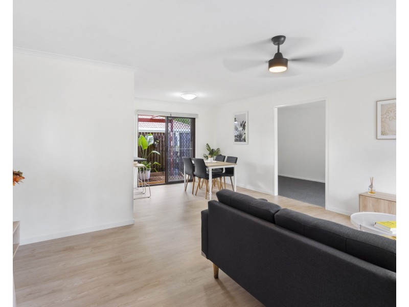 3 Terrier Court, Redland Bay QLD 4165