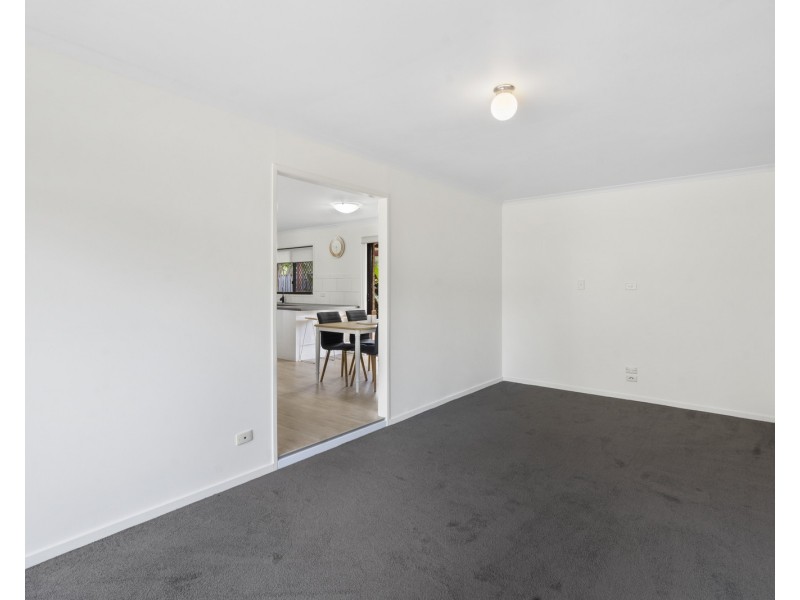 3 Terrier Court, Redland Bay QLD 4165