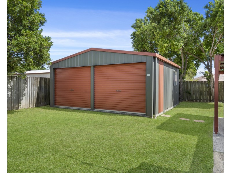 3 Terrier Court, Redland Bay QLD 4165
