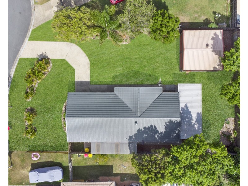 3 Terrier Court, Redland Bay QLD 4165