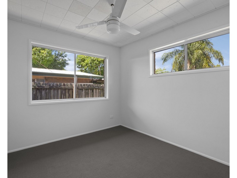 11 Shamrock Street, Ormiston QLD 4160