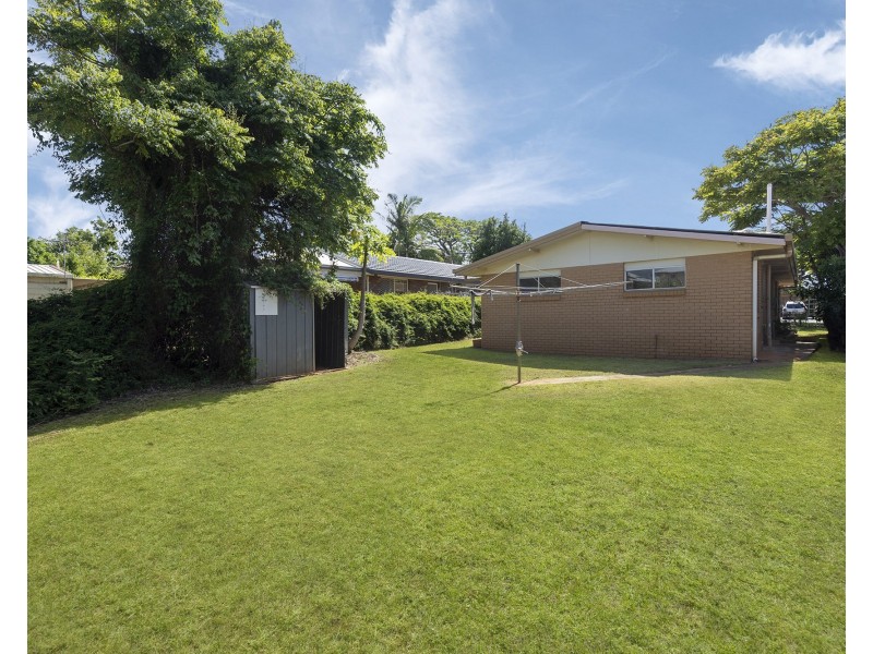 11 Shamrock Street, Ormiston QLD 4160