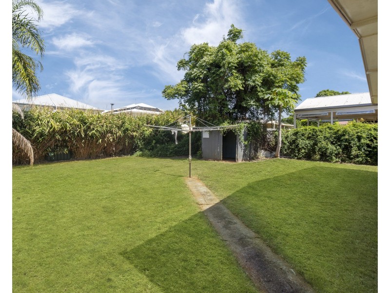 11 Shamrock Street, Ormiston QLD 4160