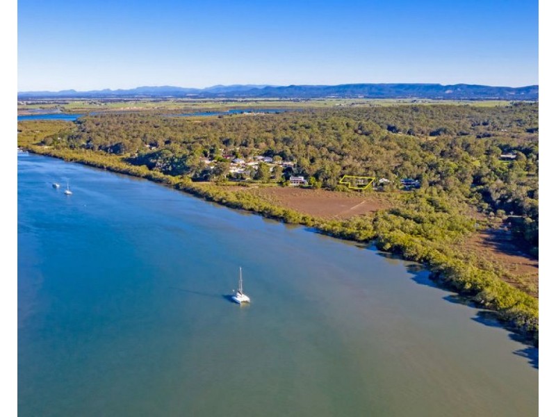 22 Muriel Street, Redland Bay QLD 4165