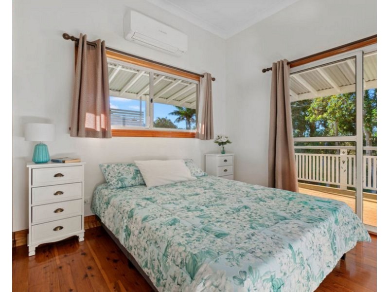 22 Muriel Street, Redland Bay QLD 4165