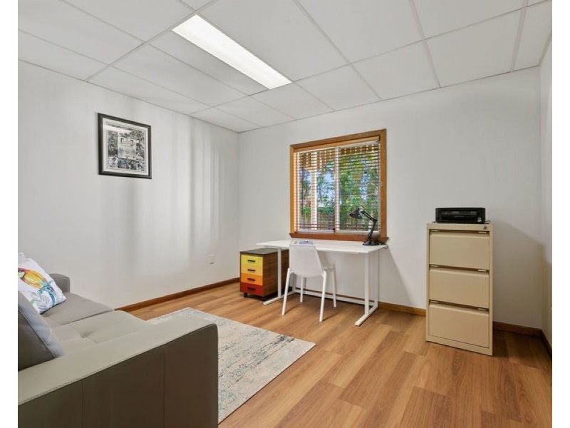 22 Muriel Street, Redland Bay QLD 4165