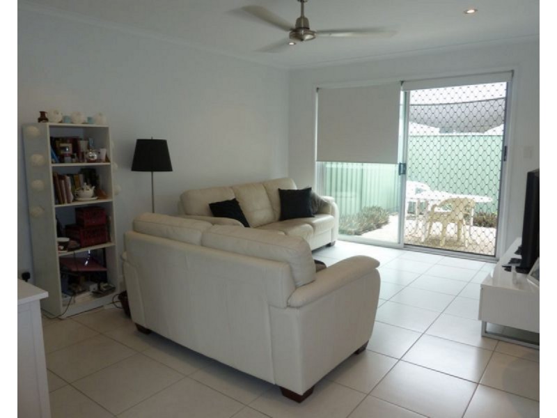 2/80 Ferry Road, Thorneside QLD 4158
