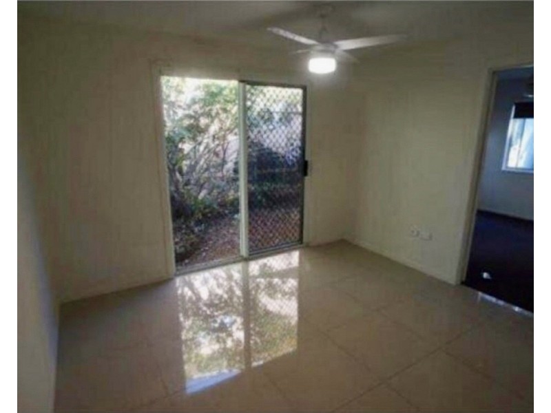 2/157 Redland Bay Road, Capalaba QLD 4157