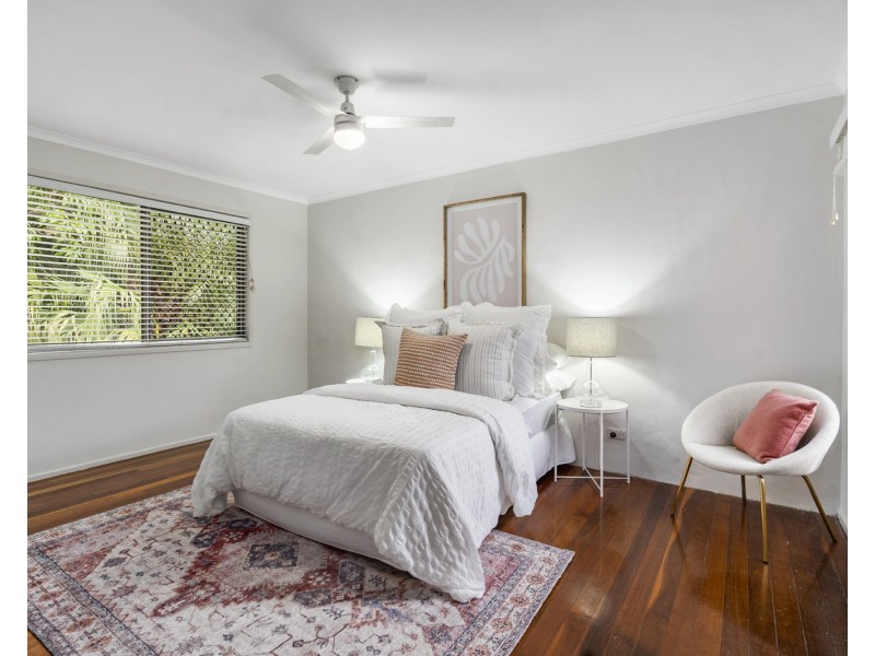 16 Dean Road, Alexandra Hills QLD 4161